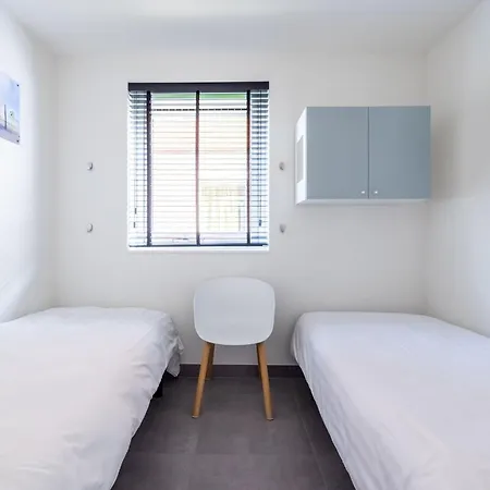 Apartment With Jetty Near Amsterdam *