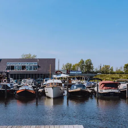 Apartment With Jetty Near Amsterdam Uitgeest