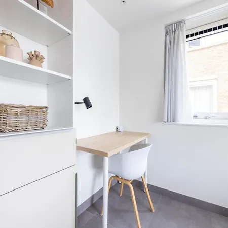 Apartment With Jetty Near Amsterdam *